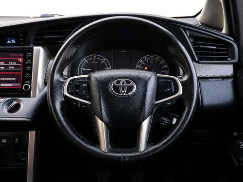 2022 Toyota Innova Crysta 2.4 G  MT