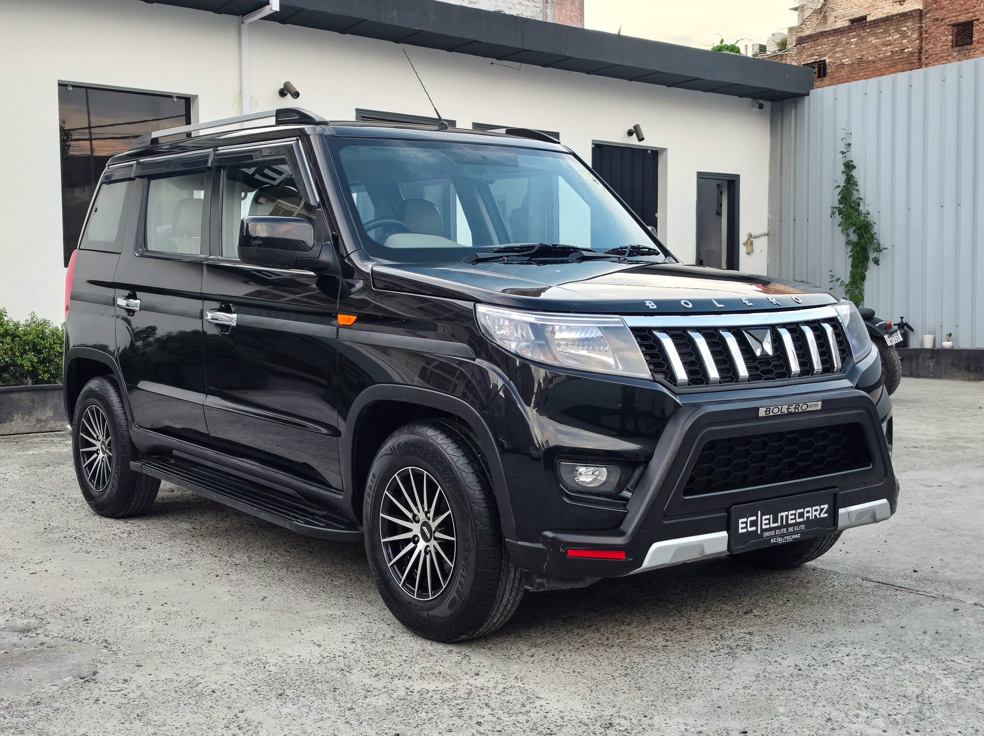 2025 Mahindra Bolero Neo N10 (O)