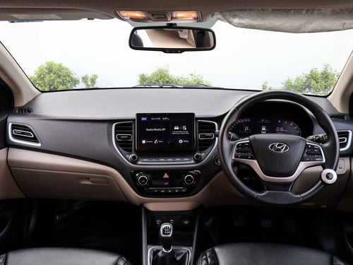 Hyundai Verna SX 1.5 MPI MT