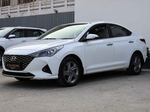 Hyundai Verna SX 1.5 MPI MT