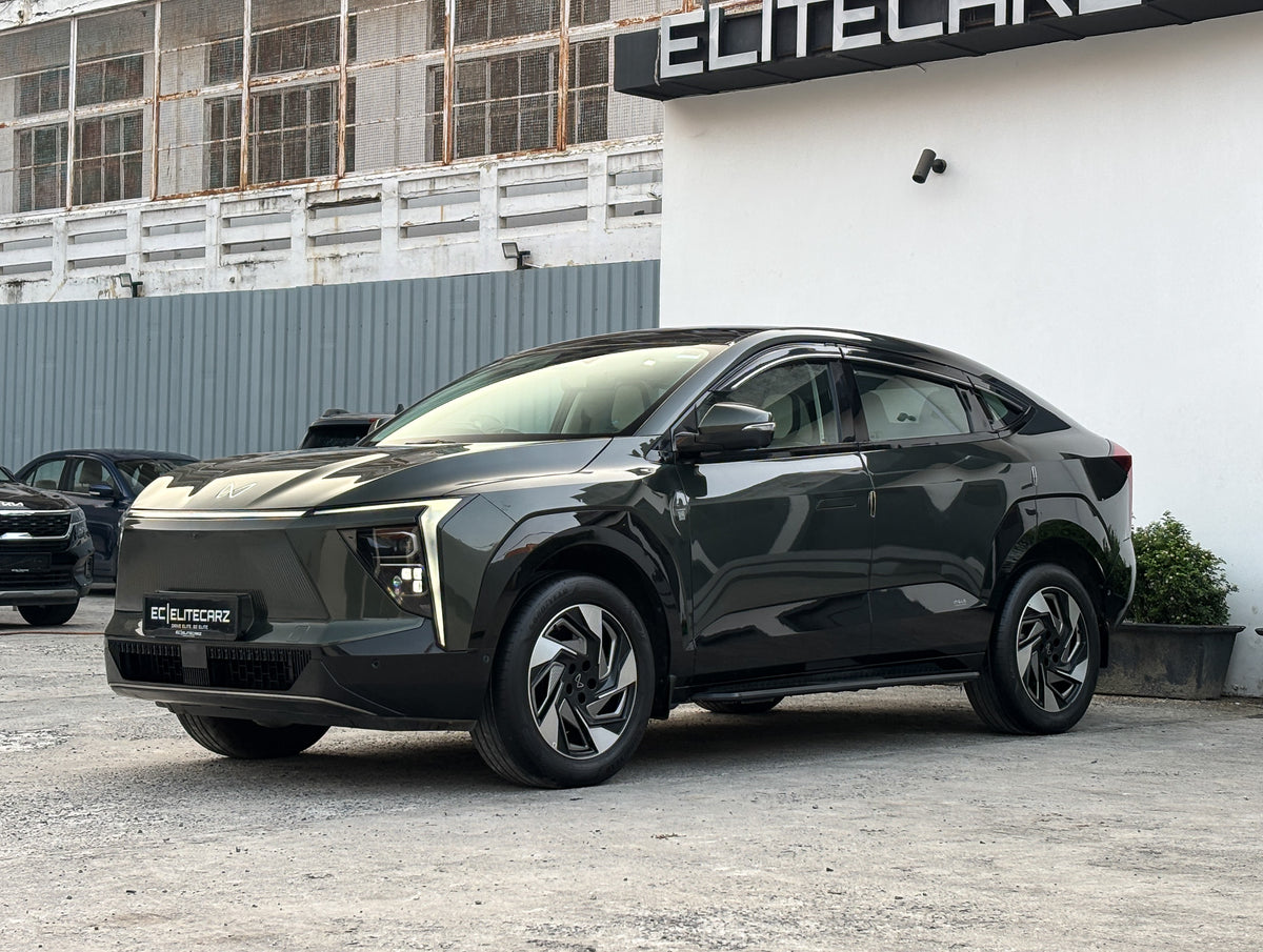 2025 Mahindra XEV 9E THREE B79