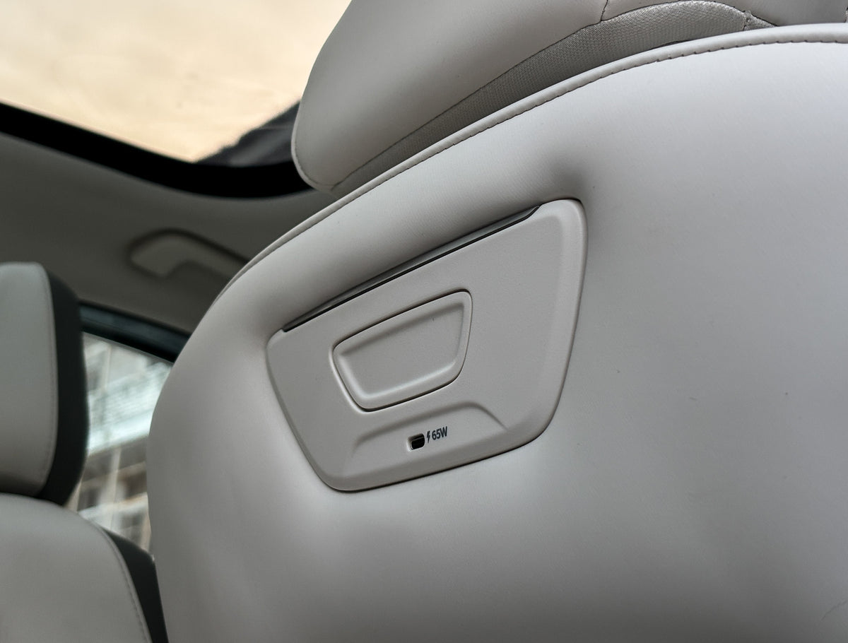 2025 Mahindra XEV 9E THREE B79