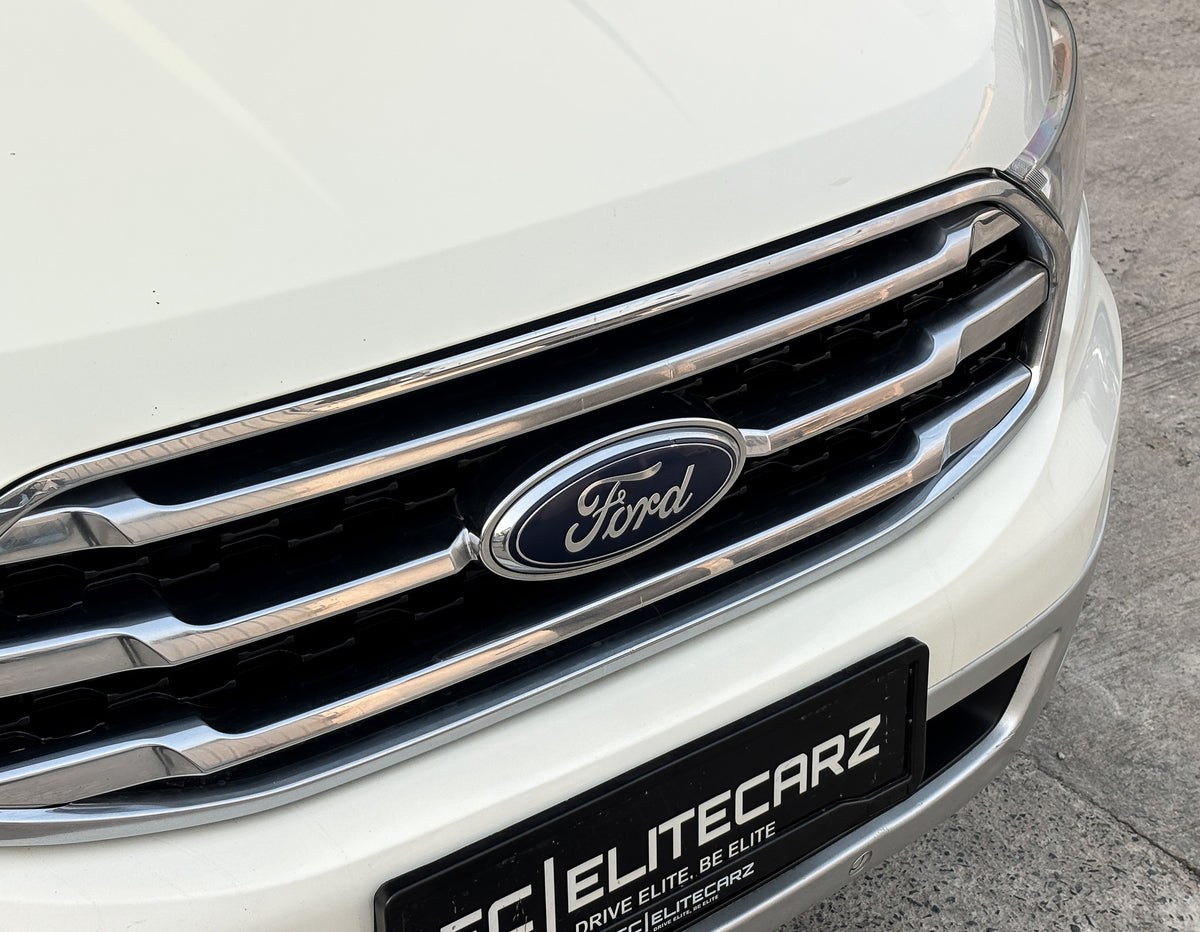 2023 Ford Endeavour Titanium Plus 2.0 4WD AT