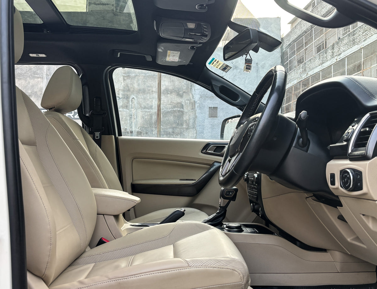 2023 Ford Endeavour Titanium Plus 2.0 4WD AT