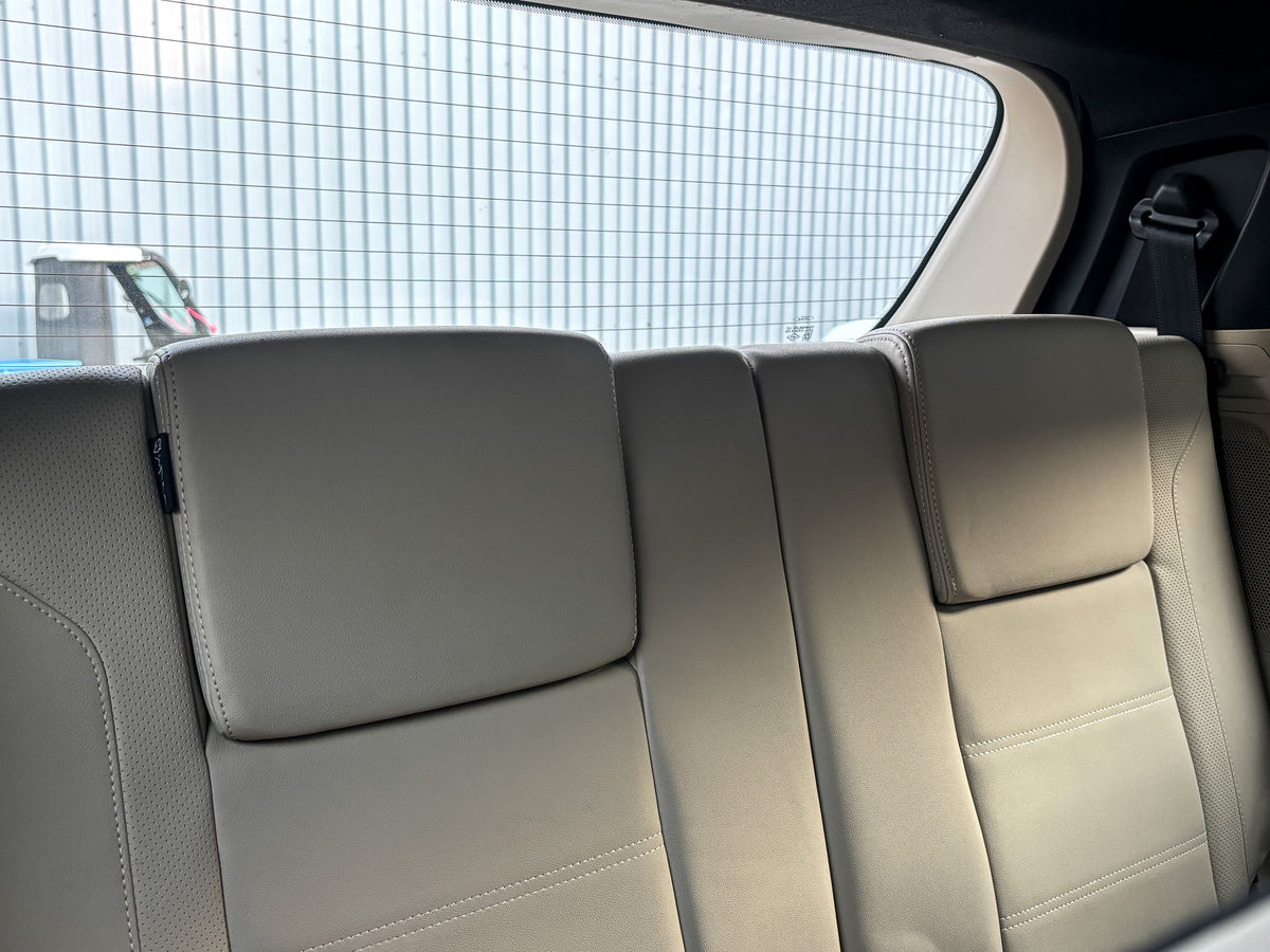 2023 Ford Endeavour Titanium Plus 2.0 4WD AT