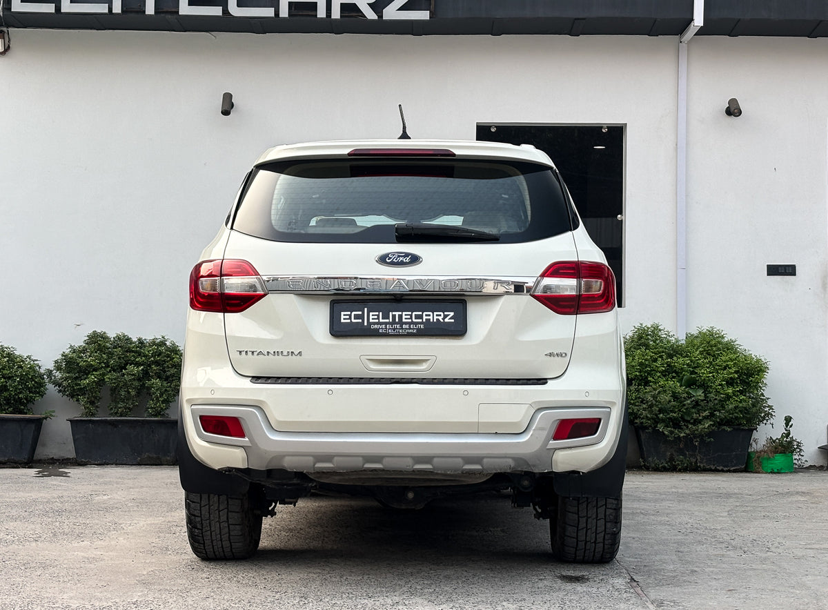 2023 Ford Endeavour Titanium Plus 2.0 4WD AT