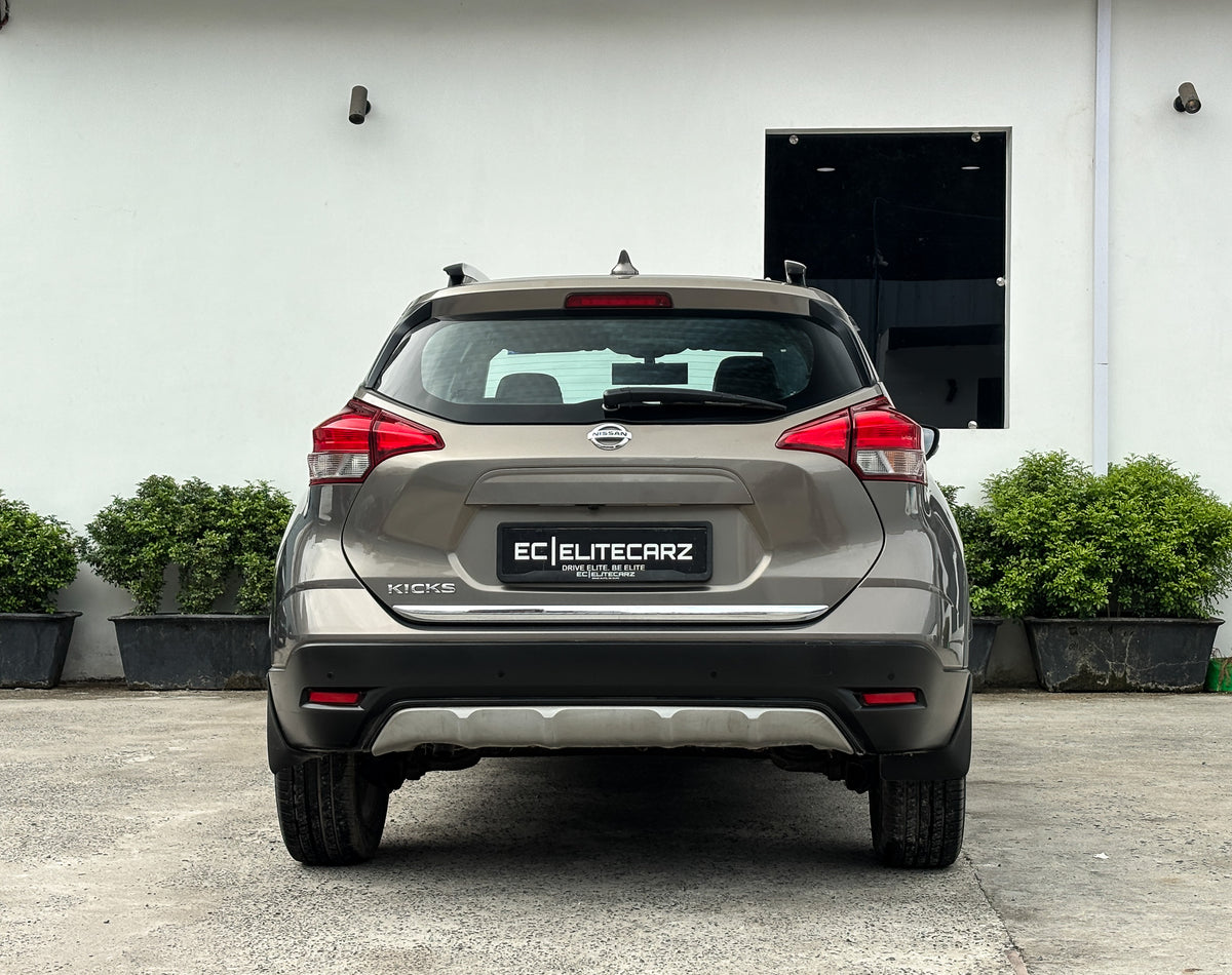 2022 Nissan Kicks XV 1.5L