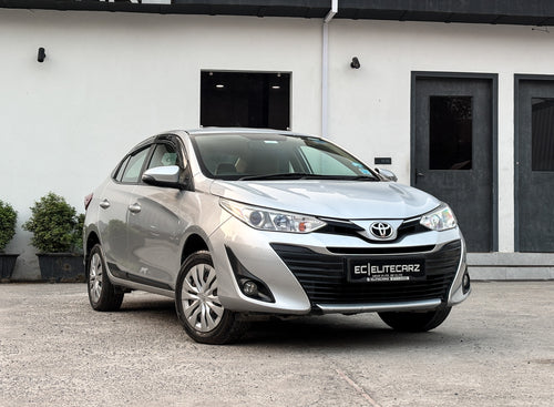 2018 Toyota Yaris G MT