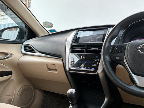 2018 Toyota Yaris G MT