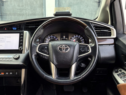 2022 Toyota Innova Crysta ZX 2.7 AT