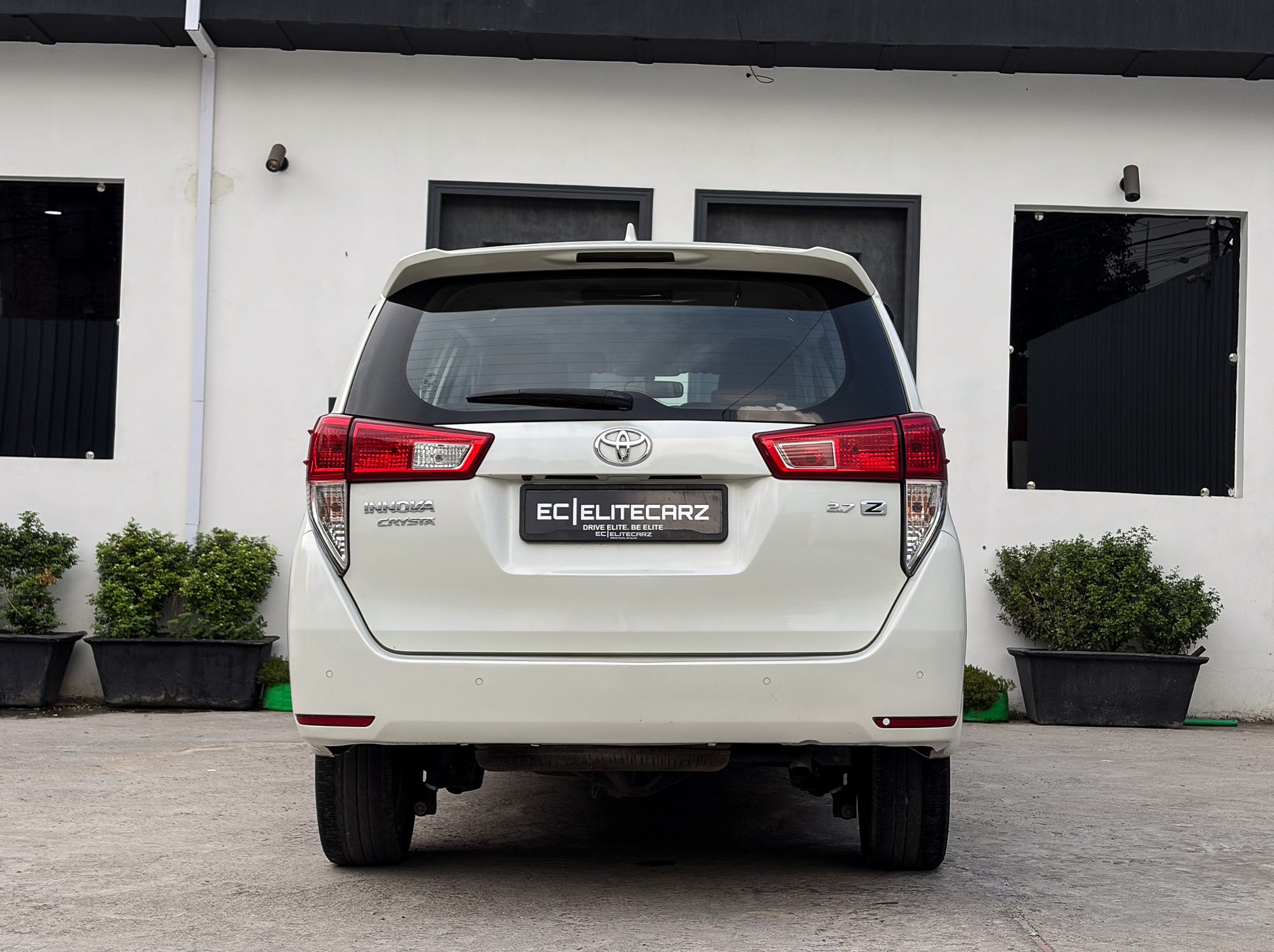 2022 Toyota Innova Crysta ZX 2.7 AT