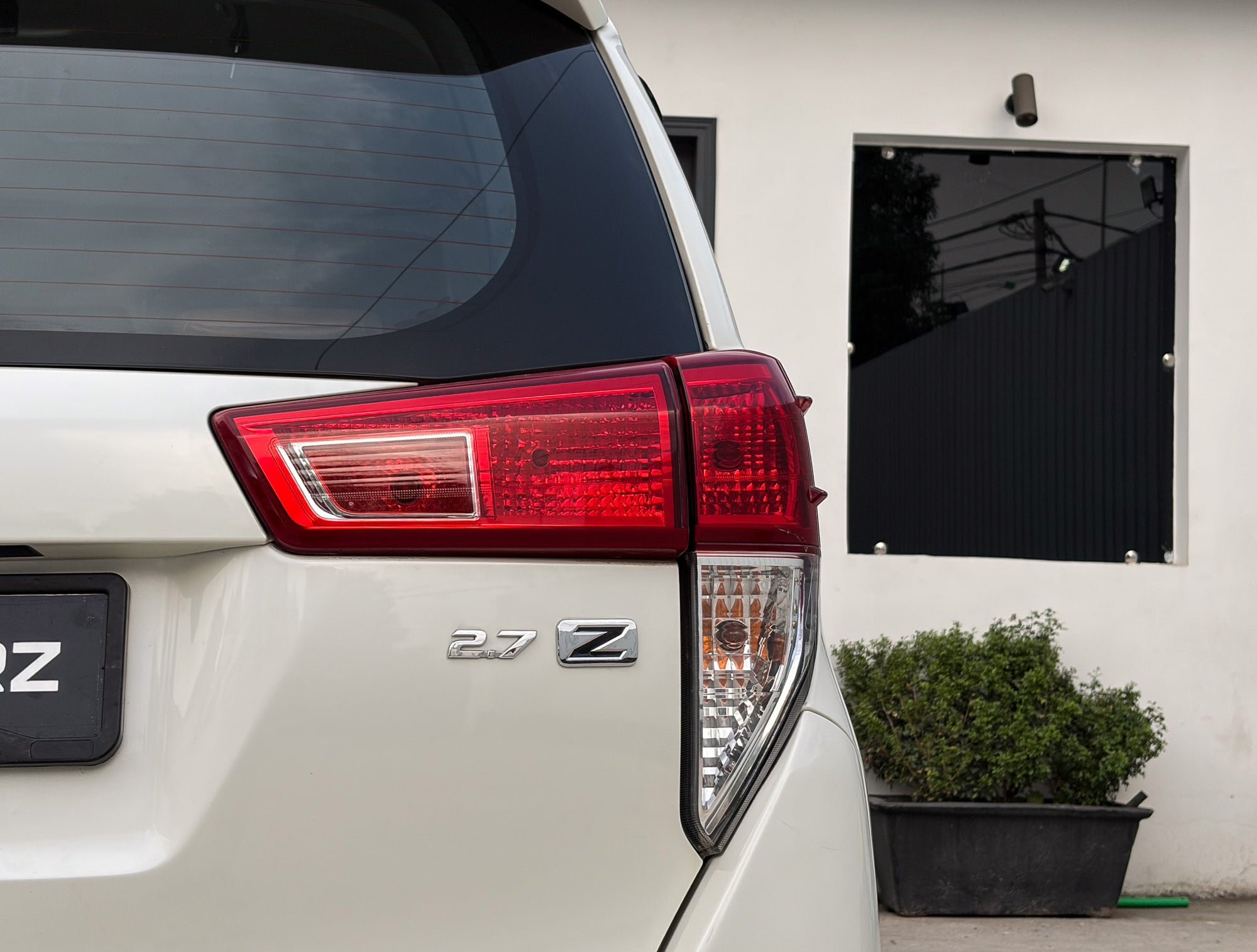 2022 Toyota Innova Crysta ZX 2.7 AT