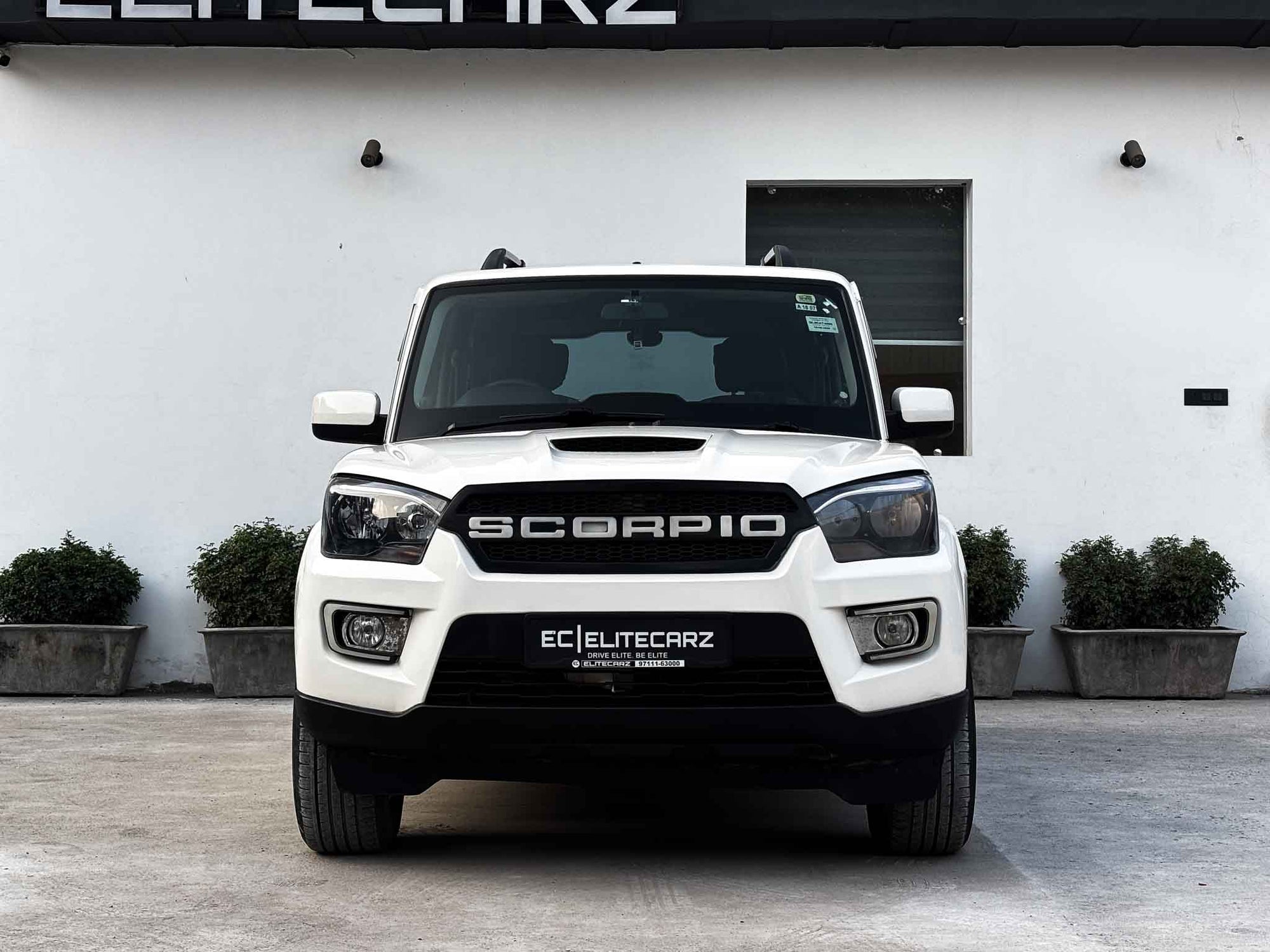 2020 Mahindra scorpio S5