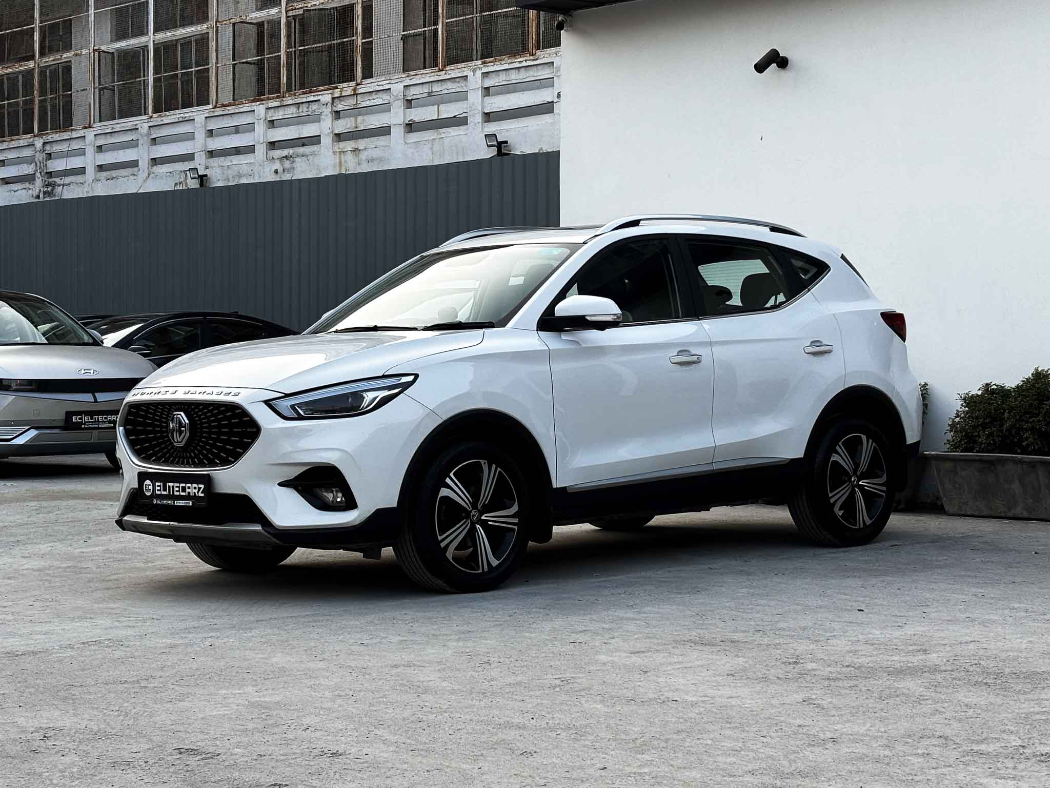 MG Astor Sharp CVT