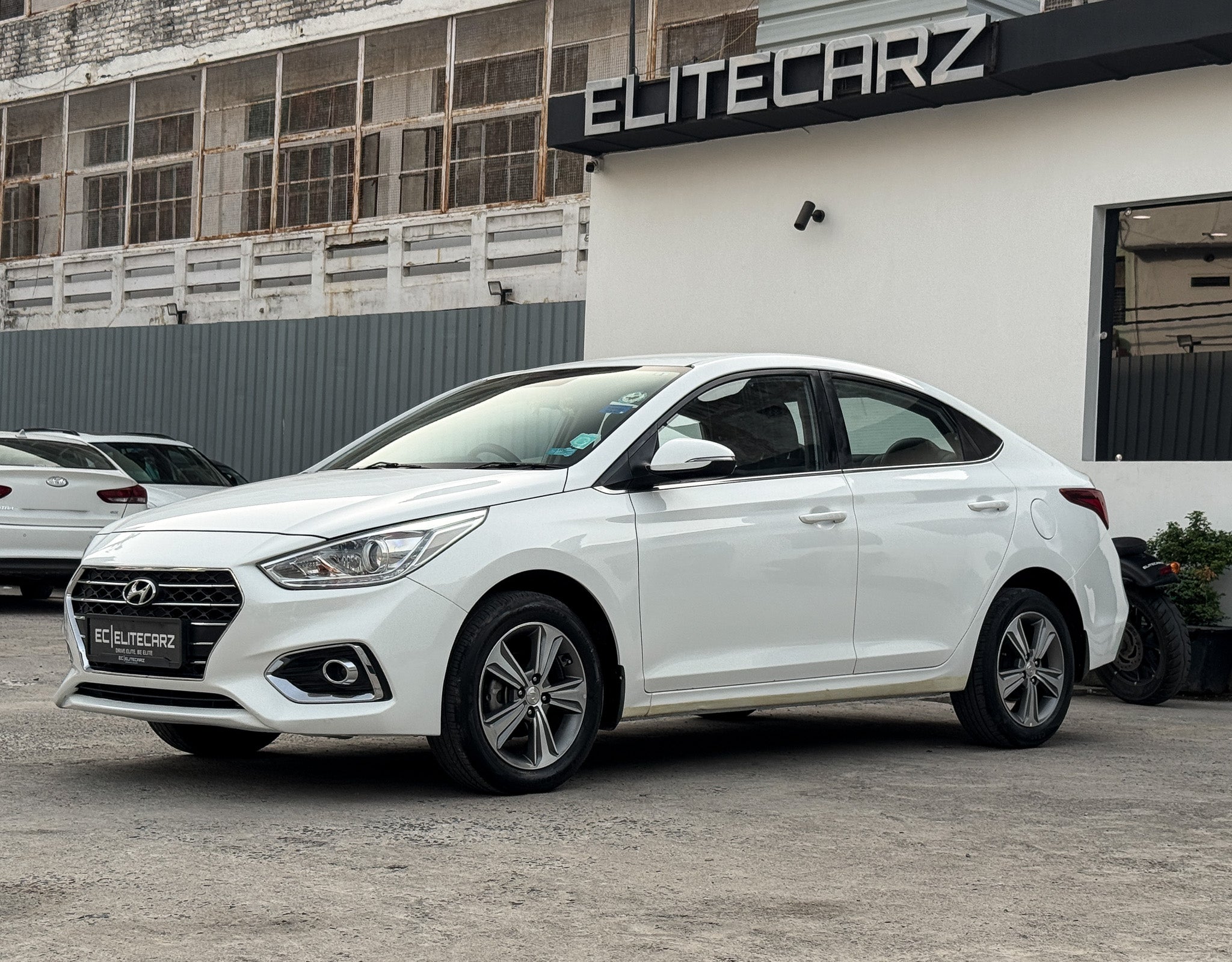 2017 Hyundai Verna SX 1.6 VTVT