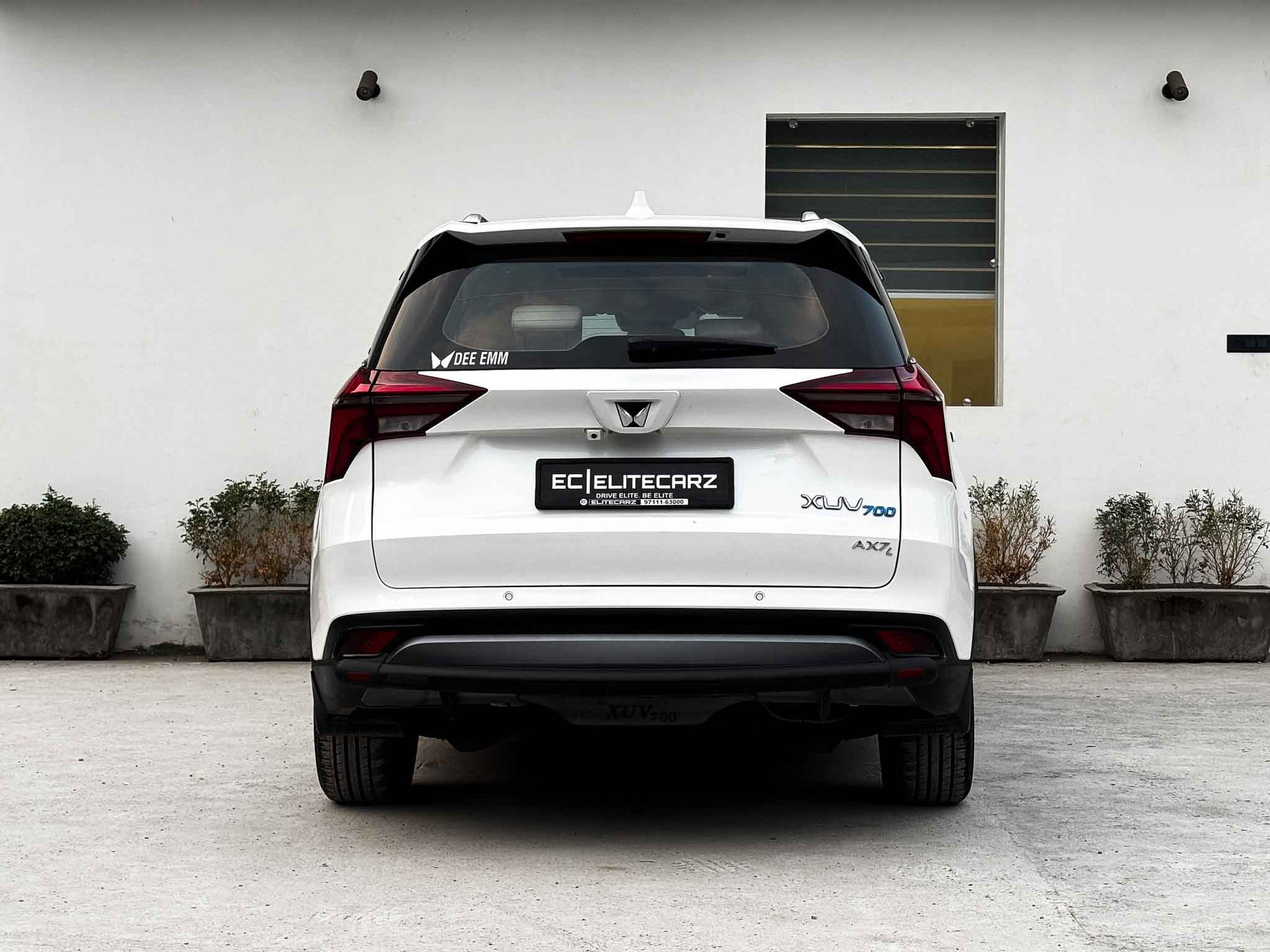 2024 Mahindra XUV700 AX7L AT