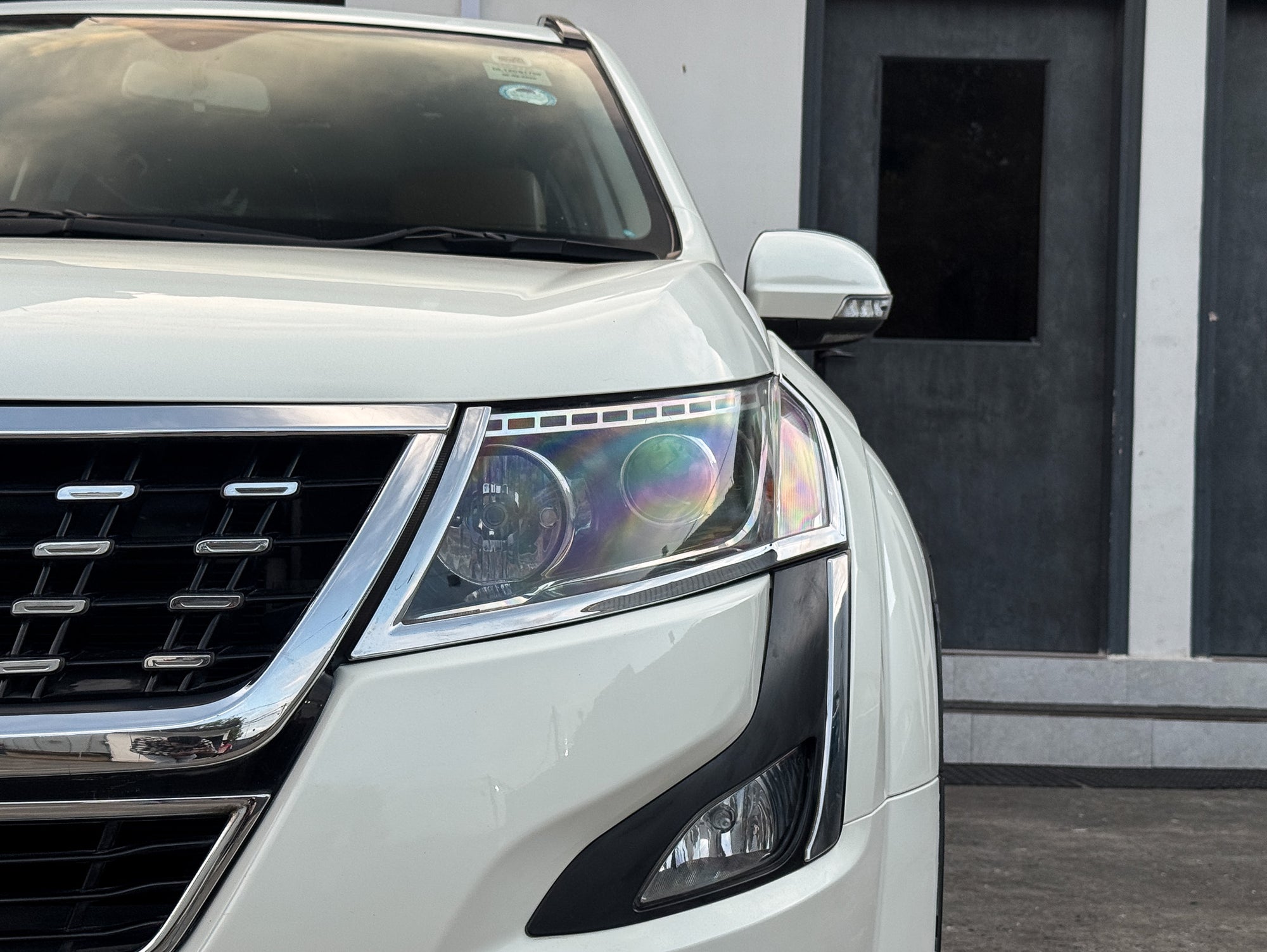 2020 Mahindra XUV500 W11 AT