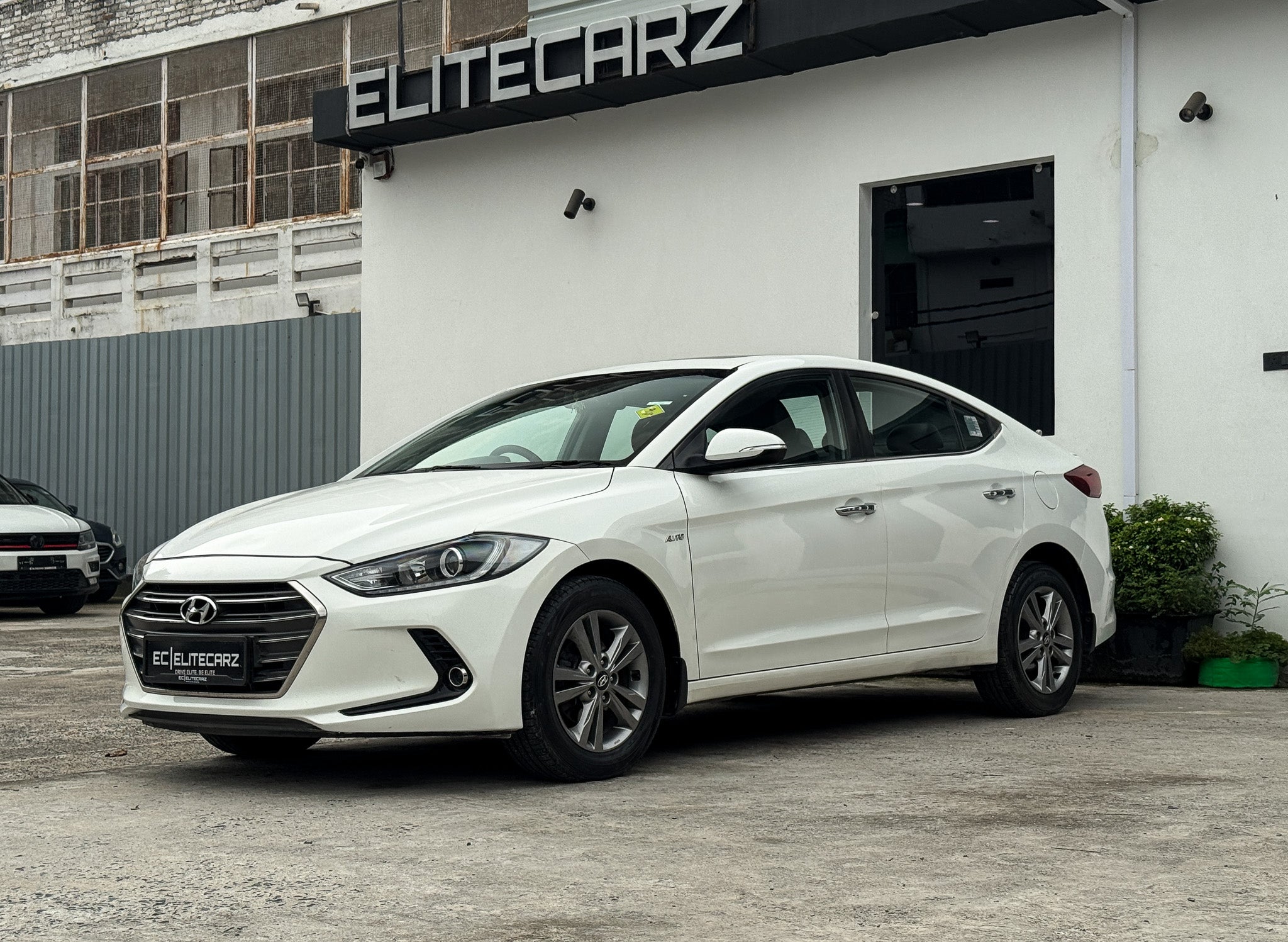 2018 Hyundai Elantra SX (O) AT