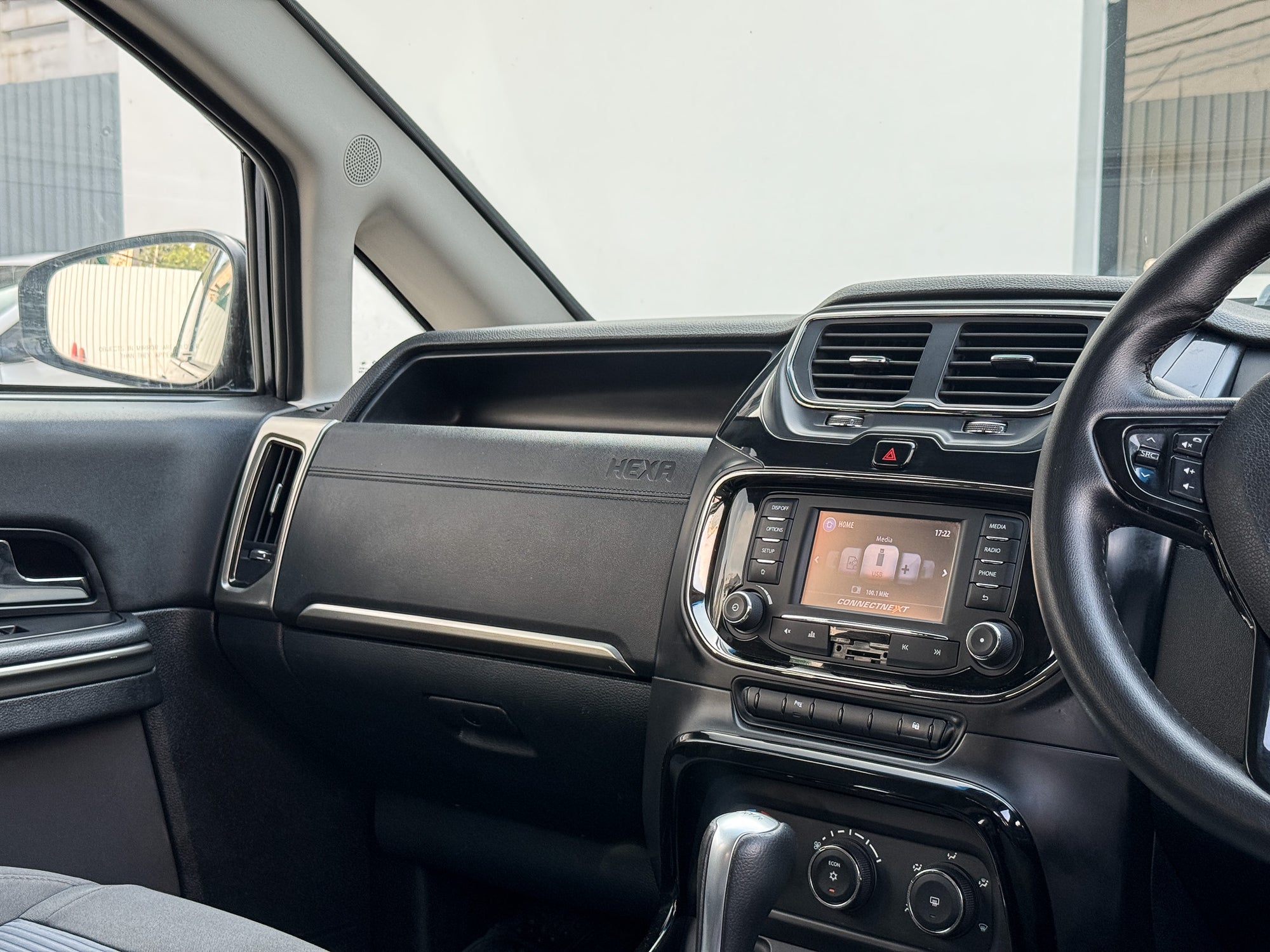 2018 Tata Hexa XMA 4X2