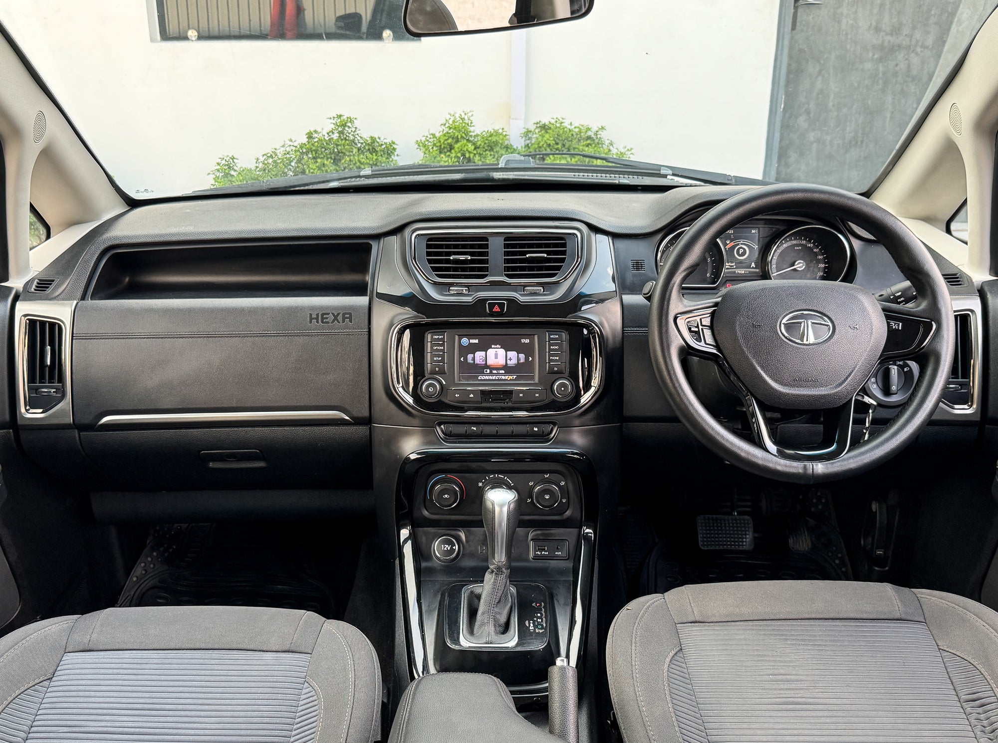 2018 Tata Hexa XMA 4X2