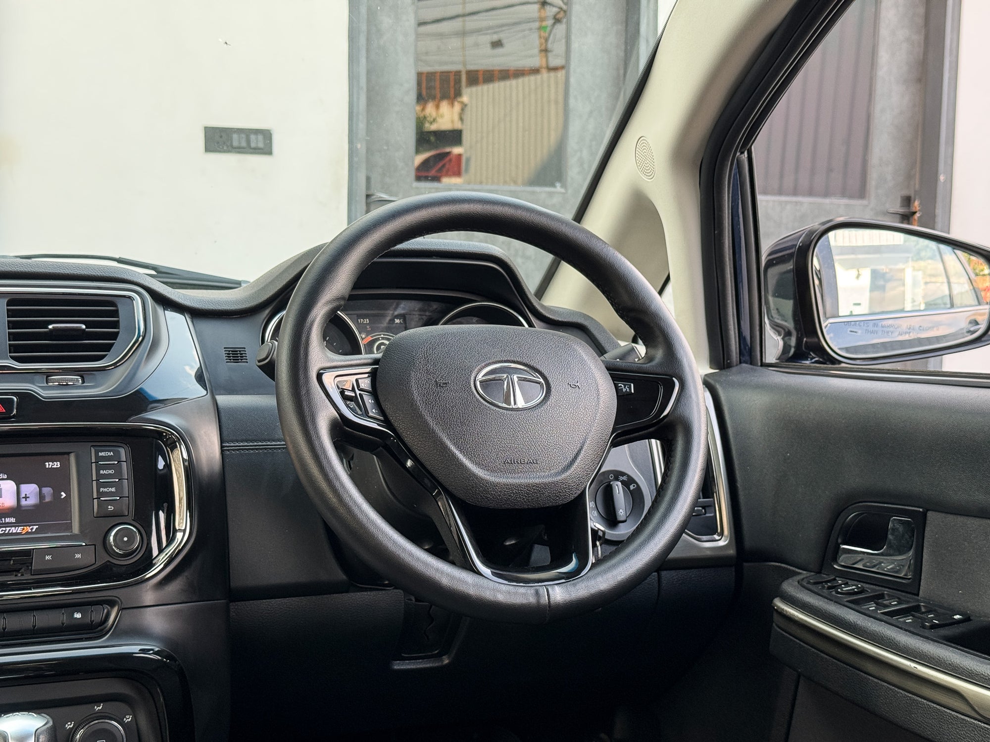 2018 Tata Hexa XMA 4X2
