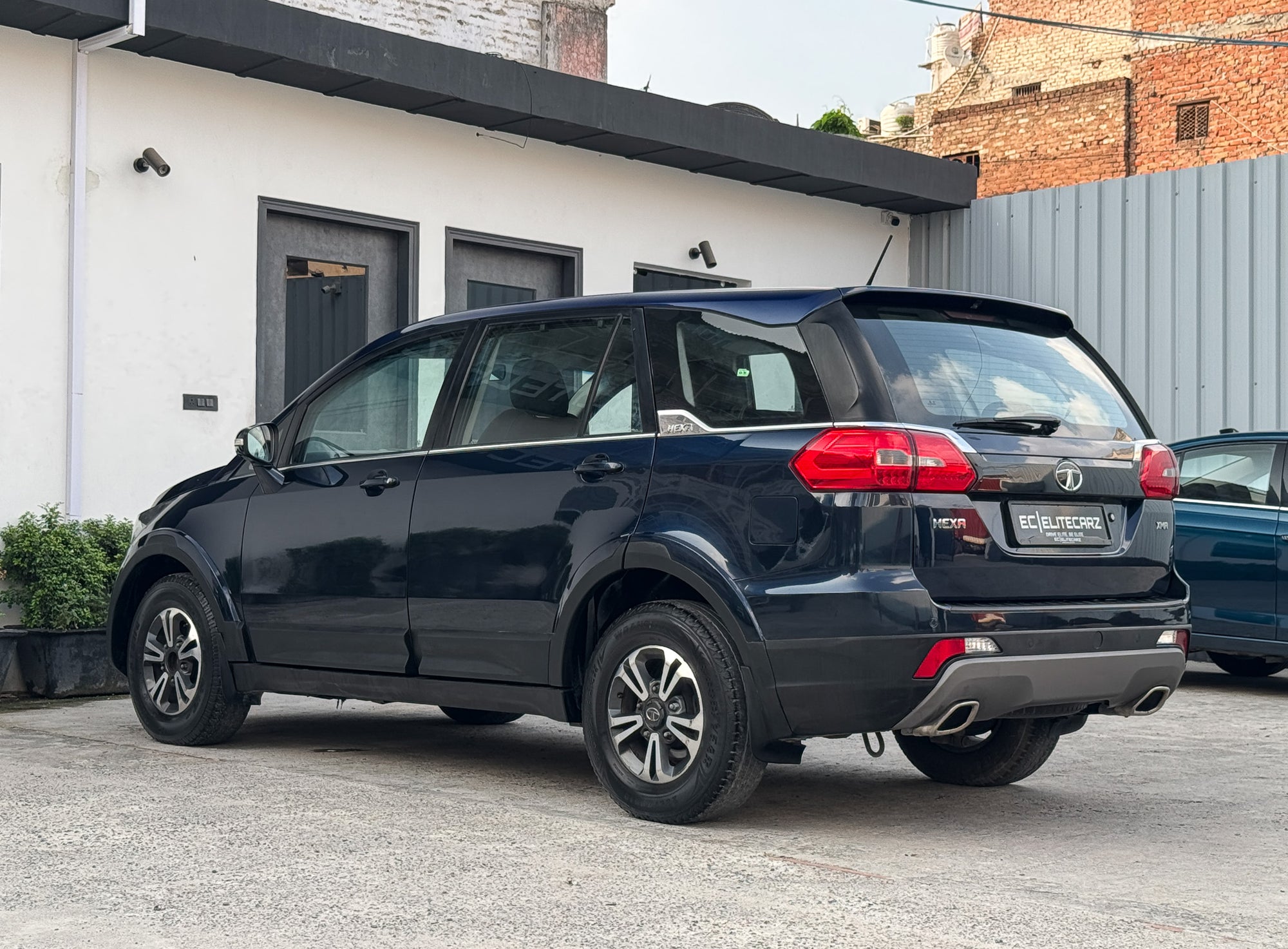 2018 Tata Hexa XMA 4X2