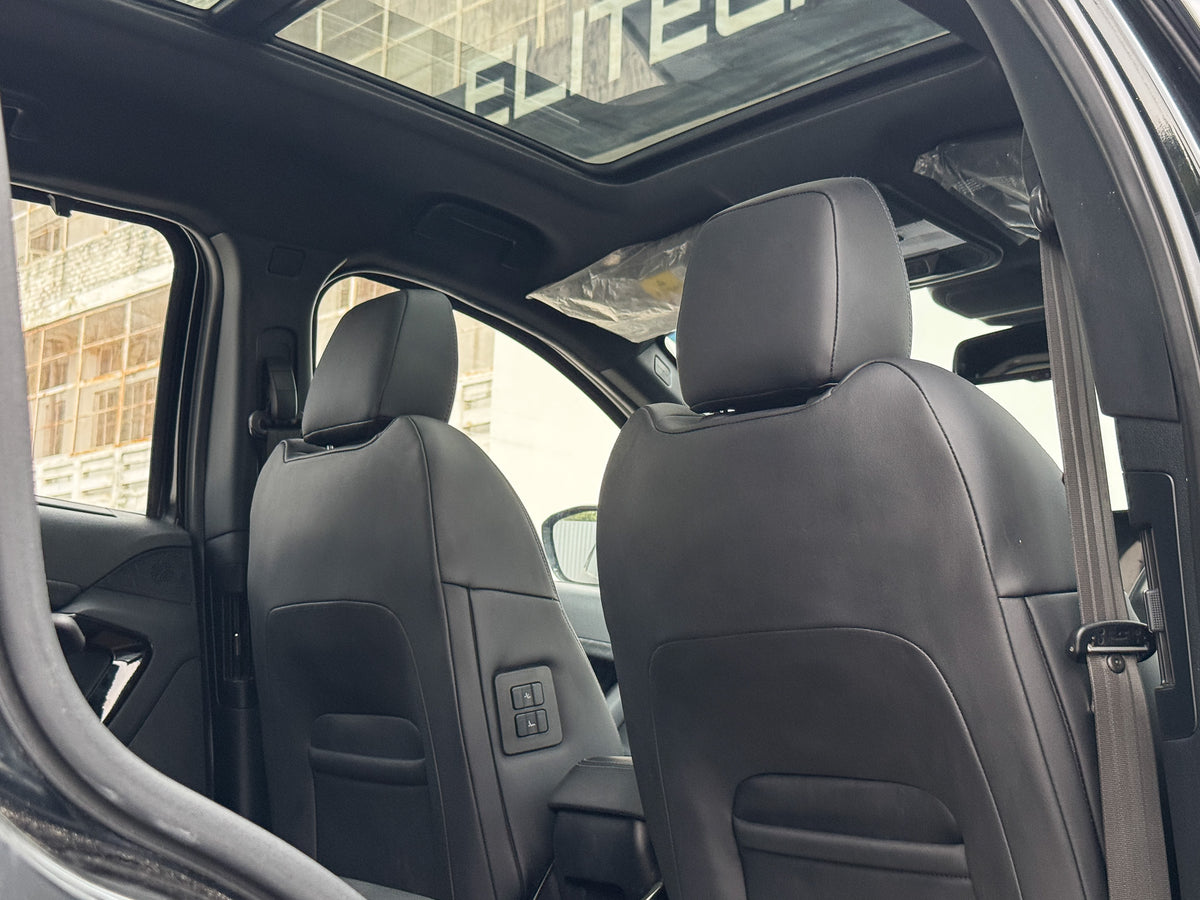 2024 Tata Safari Accomplished AT 7STR Dark Edition