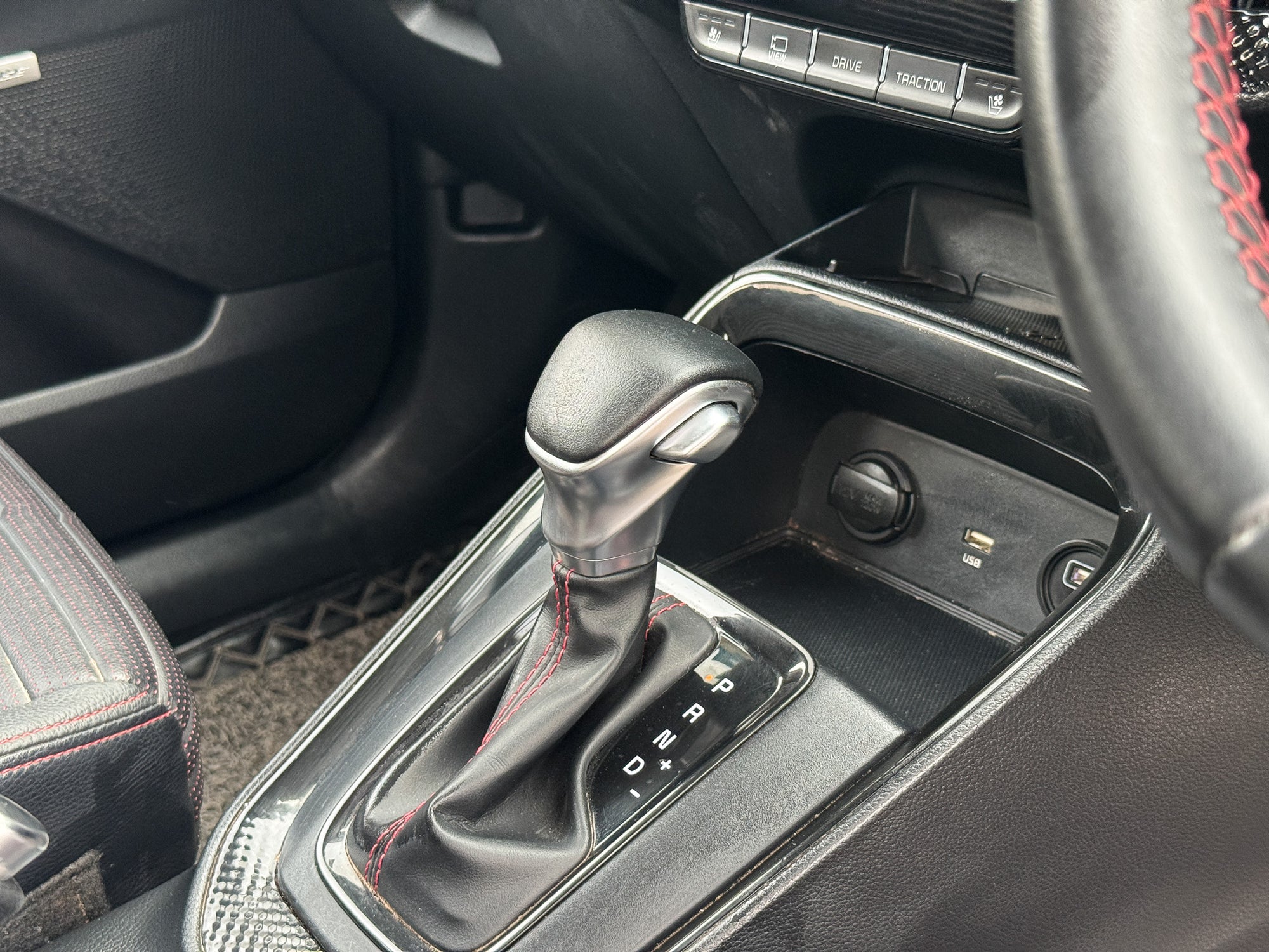 2022 Kia Sonet GTX Plus AT