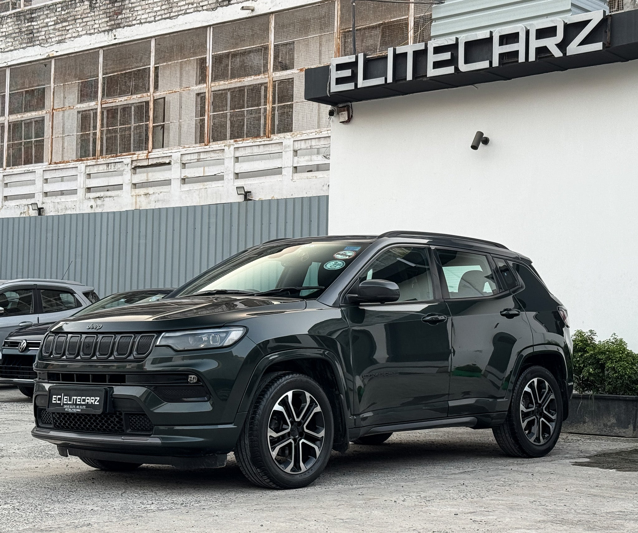 2023 Jeep Compass S(02) AT