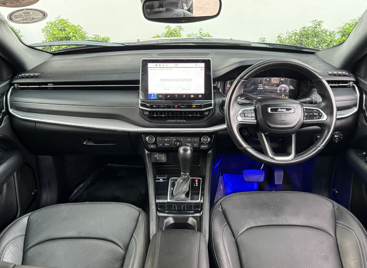 2023 Jeep Compass S(02) AT