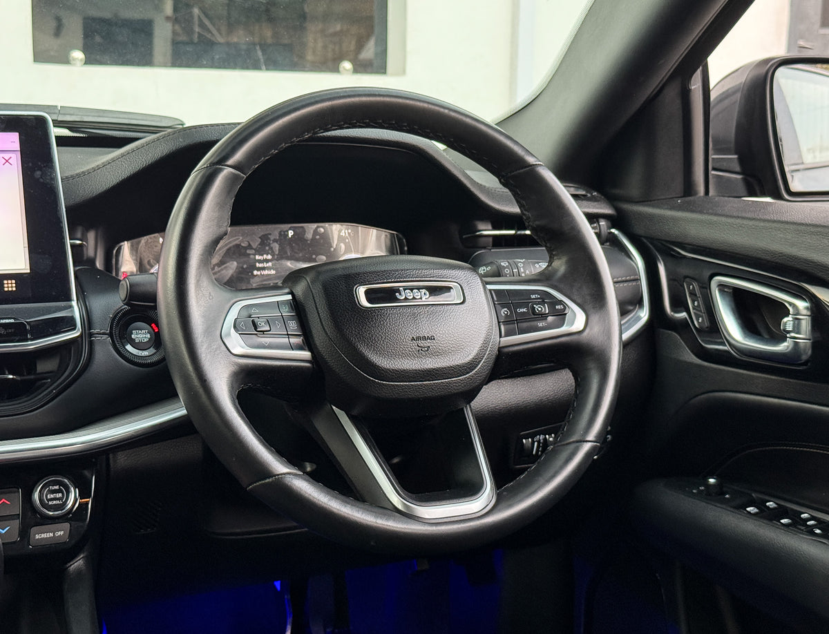 2023 Jeep Compass S(02) AT