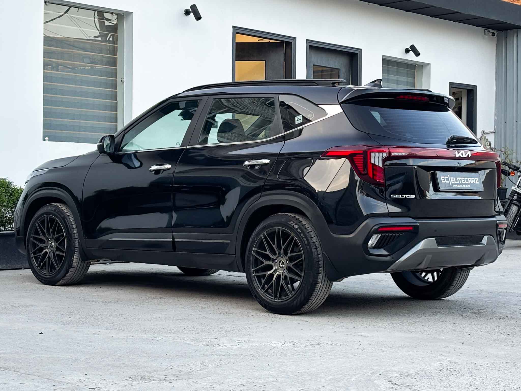 2024 KIA Seltos GTX Plus