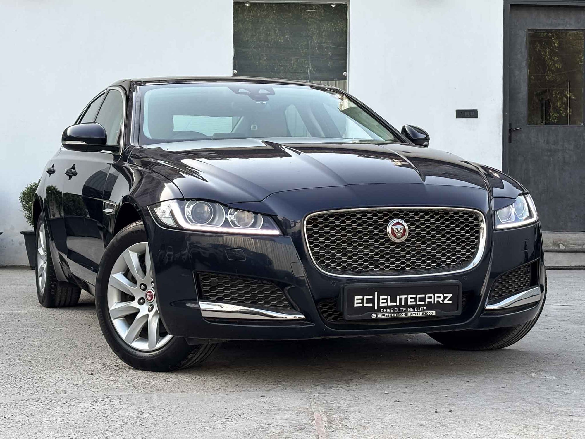 JAGUAR XF PRESTIGE