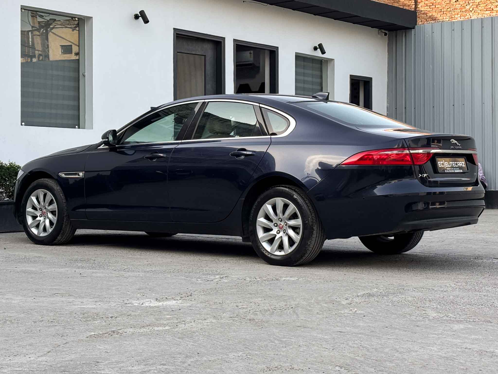JAGUAR XF PRESTIGE