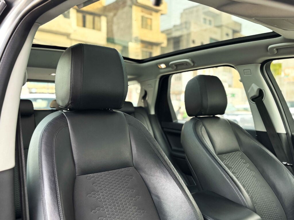 Land Rover Discovery Sport SE