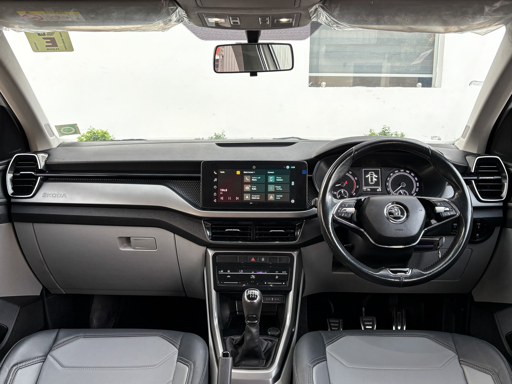 Skoda Kushaq Ambition 1.0 TSI MT