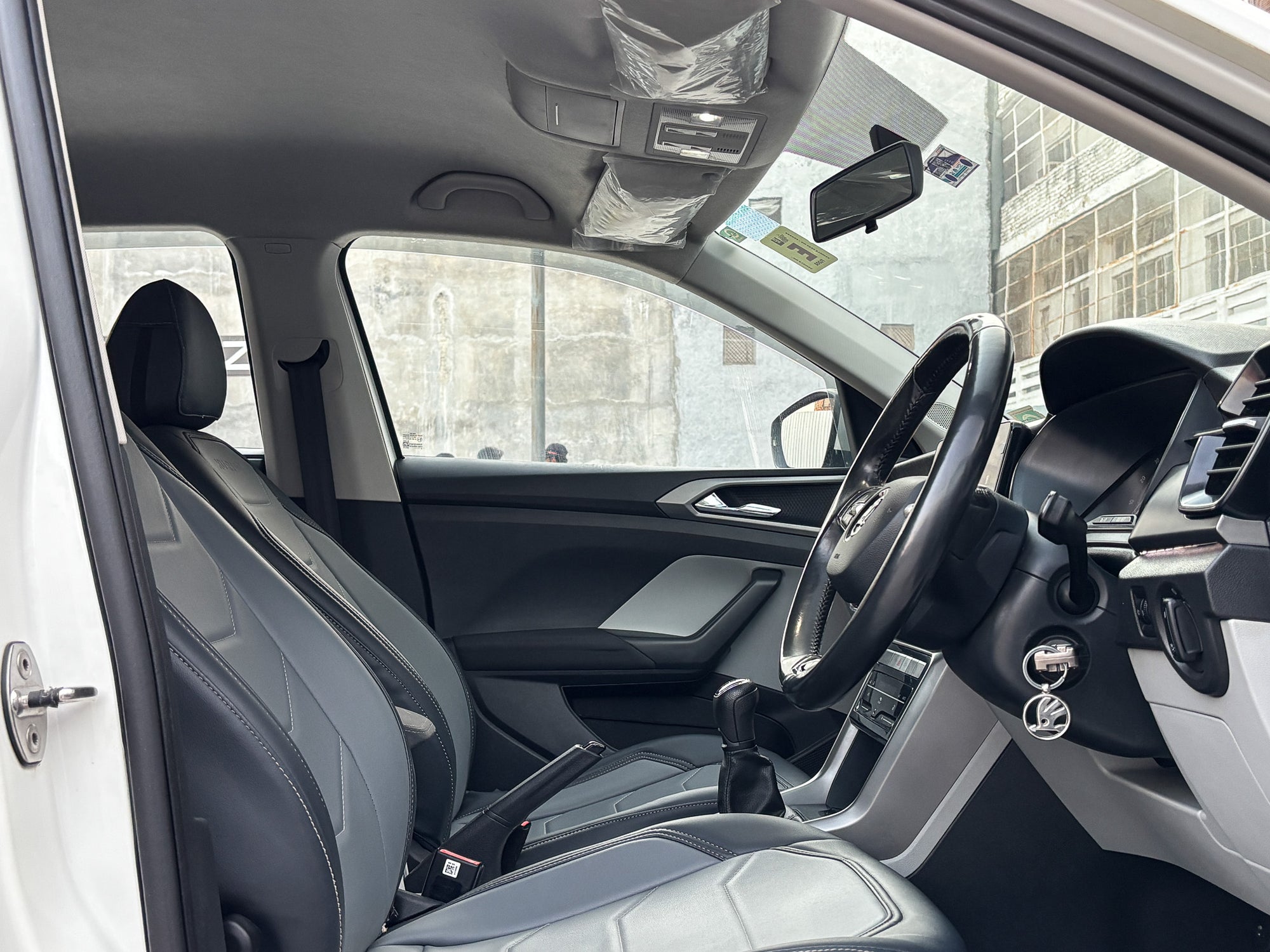 Skoda Kushaq Ambition 1.0 TSI MT