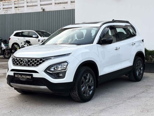 2023 Tata Safari XT Plus