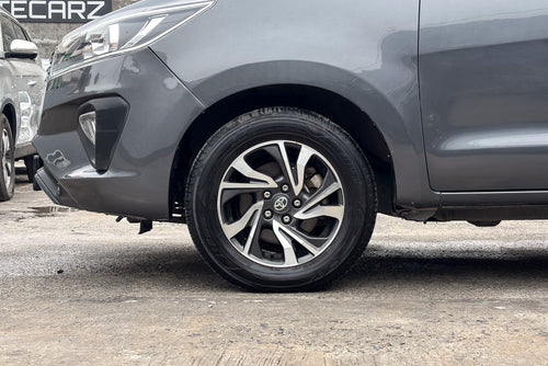 Toyota Innova Crysta 2.7 G AT