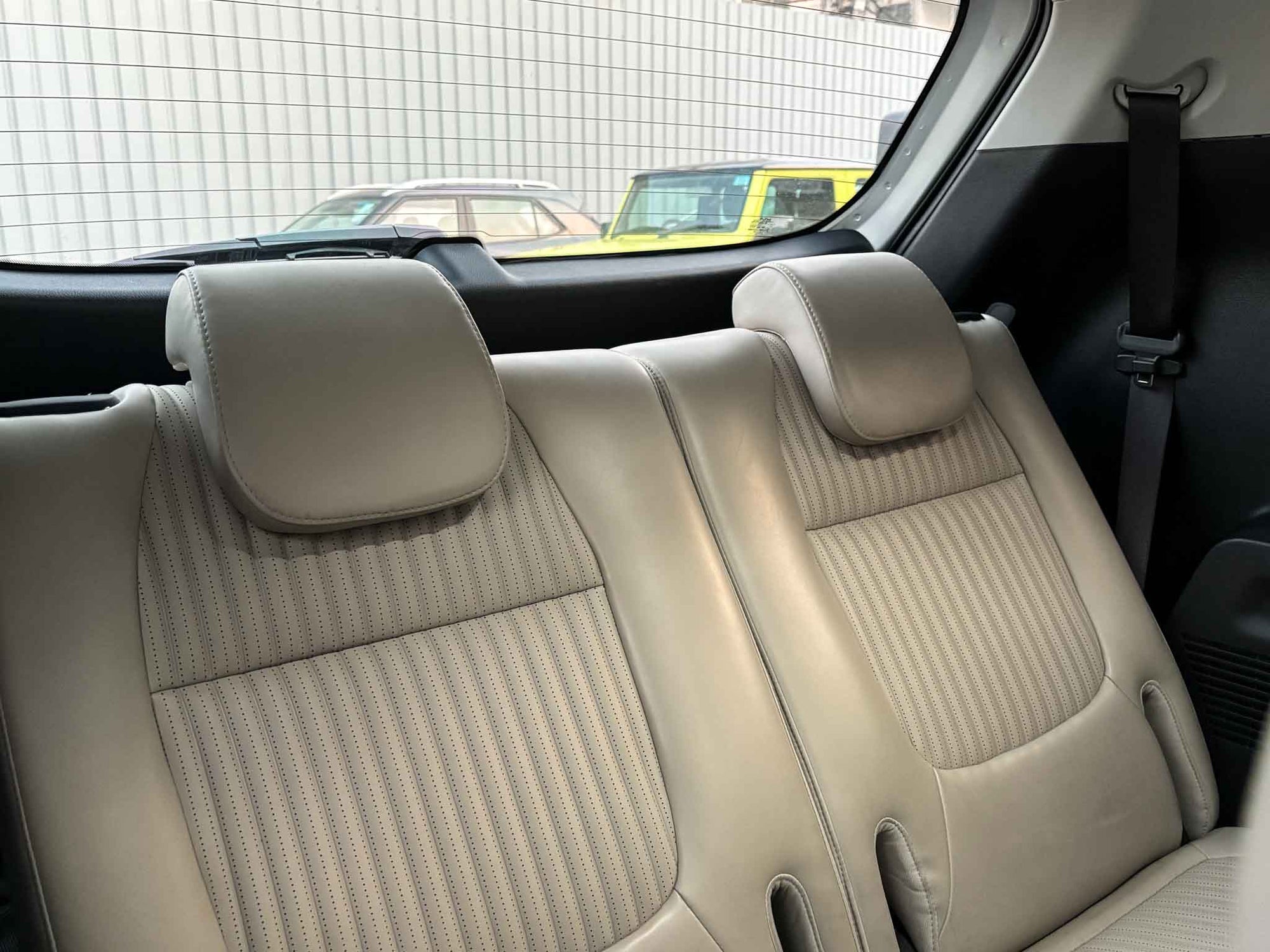 Kia Carens Clavis HTX Plus  7 MT