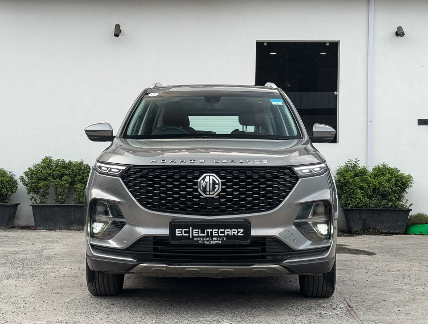 2022 MG Hector Plus Hybrid Sharp MT