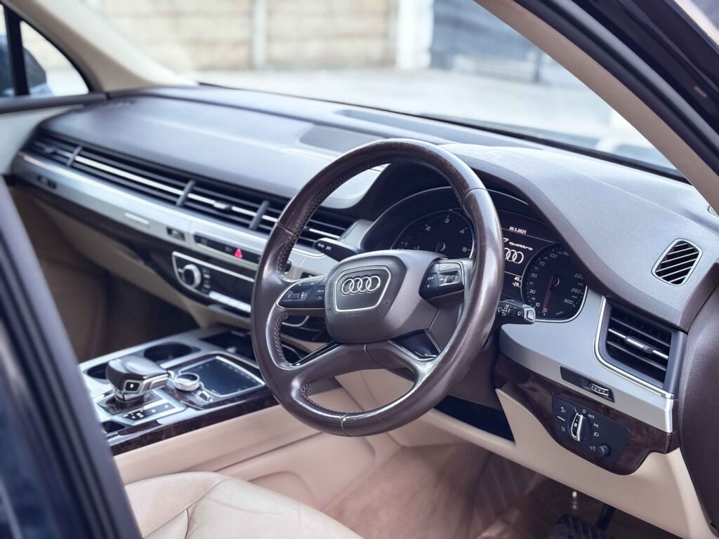 Audi Q7 45 TDI  Quattro