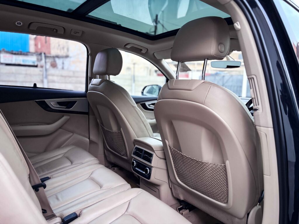 Audi Q7 45 TDI  Quattro